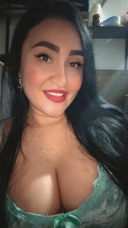 Smiling Woman With Long Dark Hair SAVE_20260128_223839.jpg